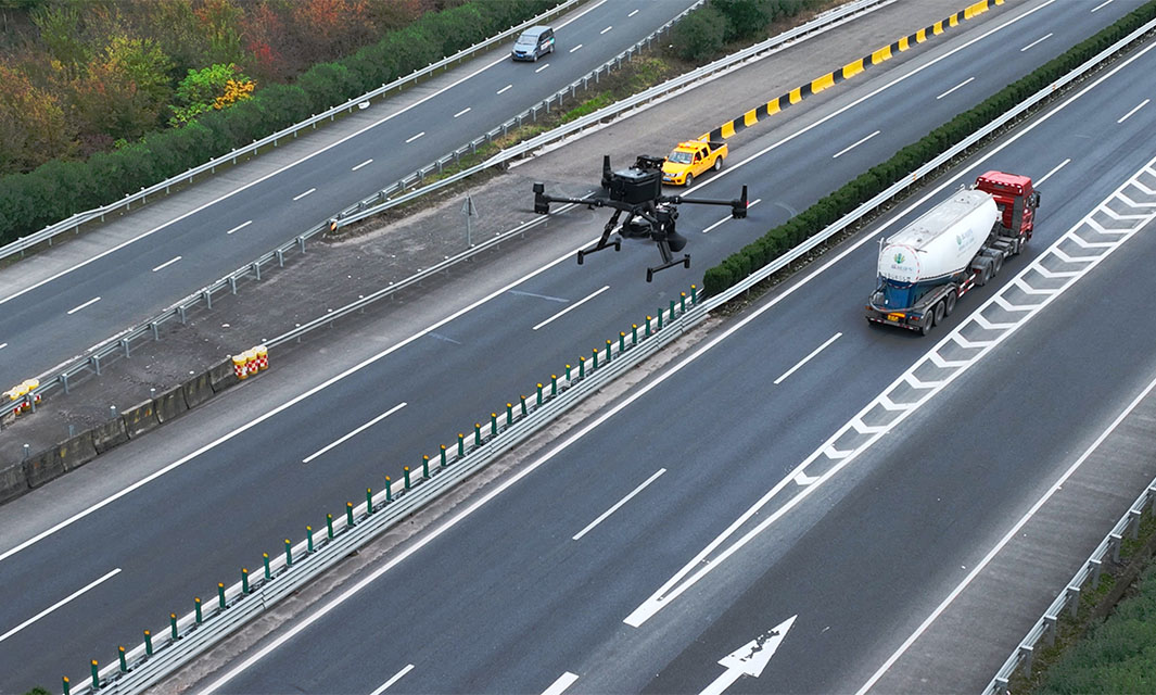 “空中衛士“上崗，高速公路巡檢無人機助道路安全保障